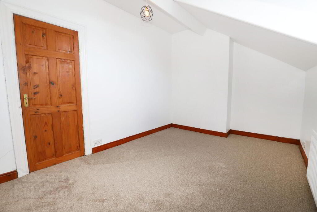 44 Willowholme Drive 6 of 10