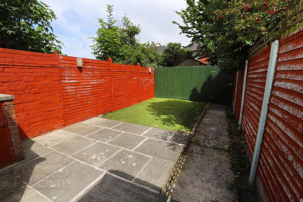 44 Willowholme Drive 9 of 10