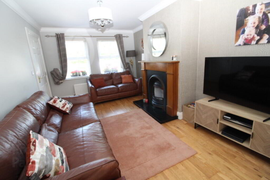 9 Dermont Court 4 of 15