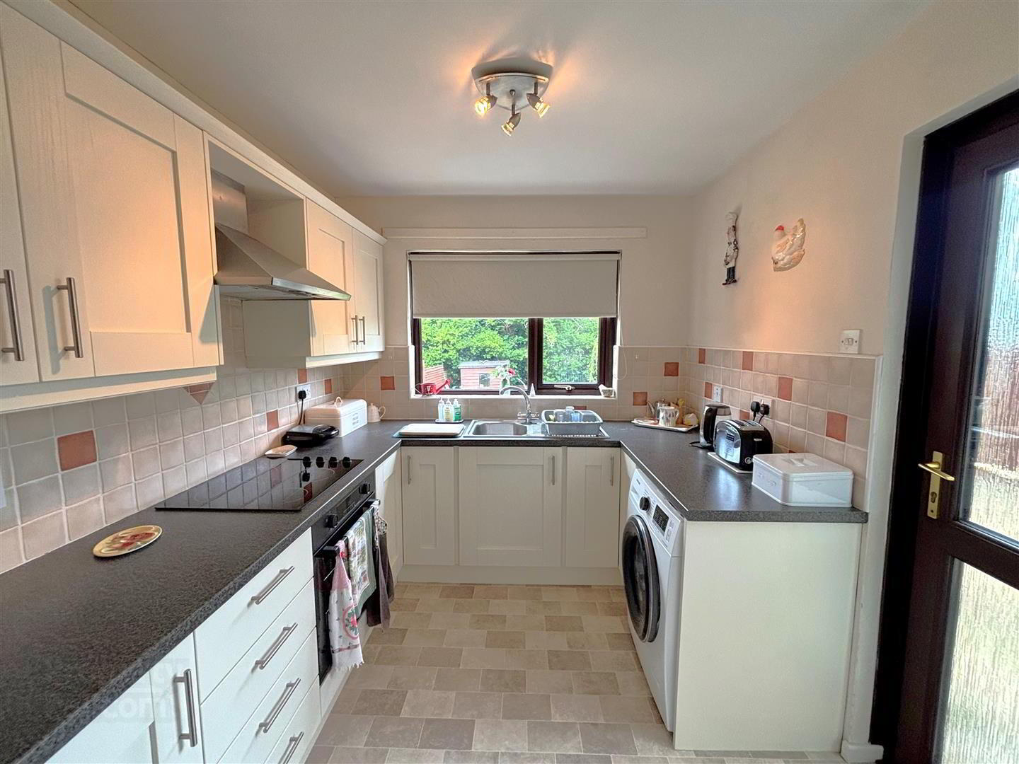 159 Joanmount Park 7 of 14