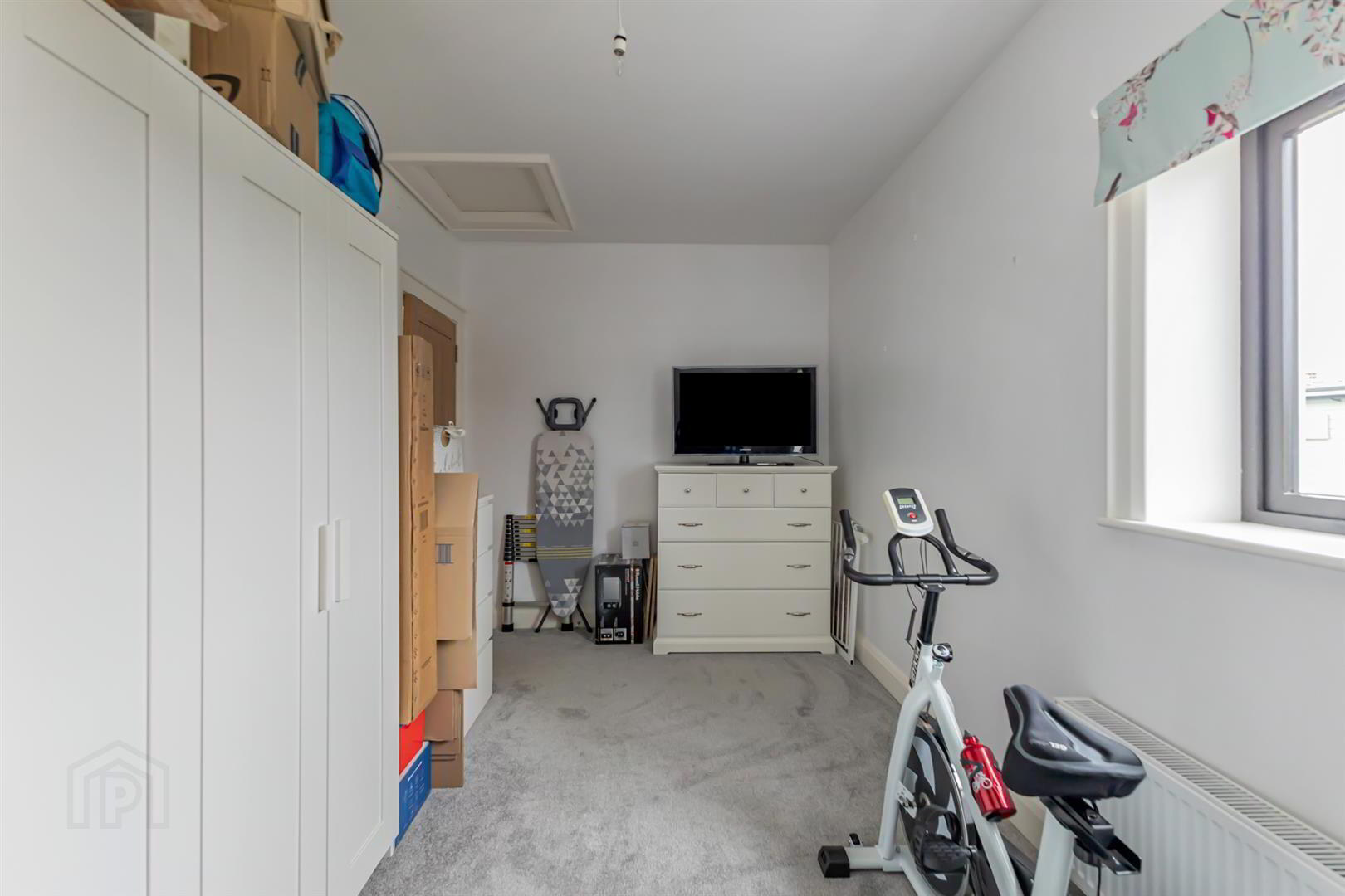 1 Mount Eden 13 of 17