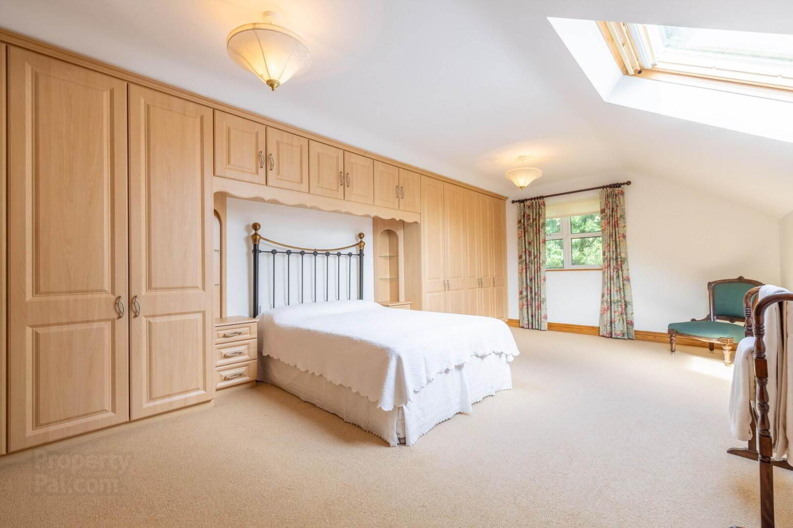 1 Colebrooke Park Road 19 of 52