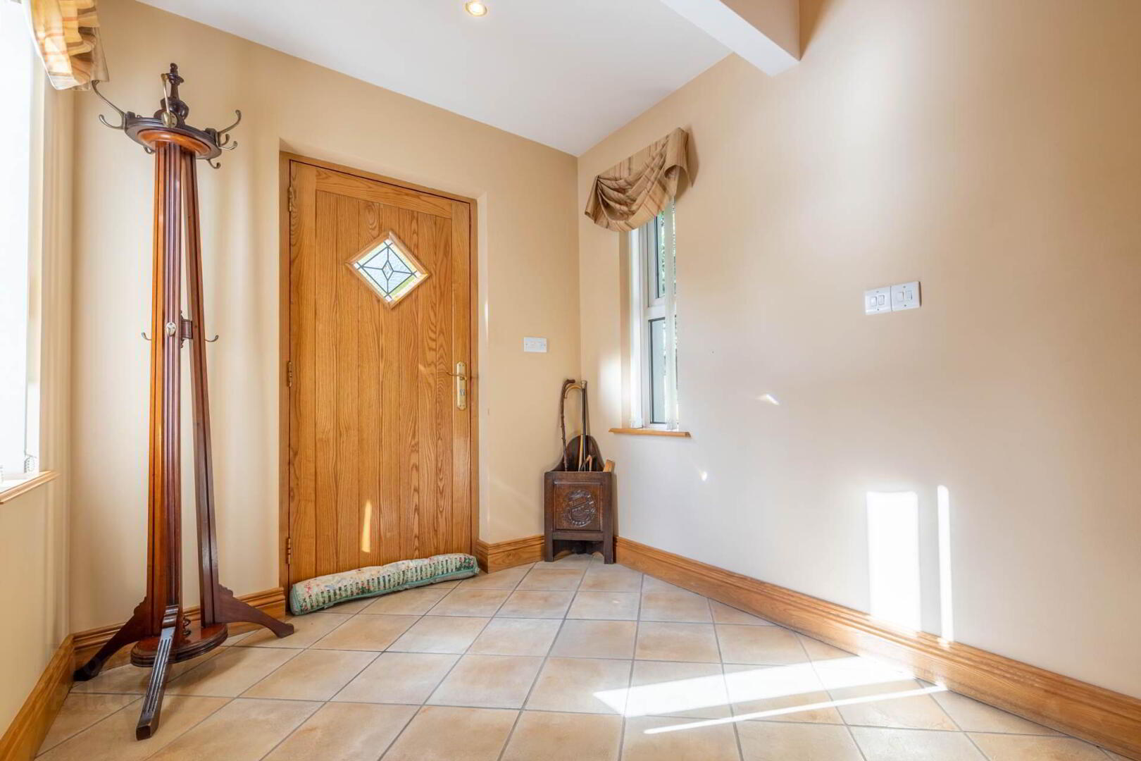 1 Colebrooke Park Road 39 of 52