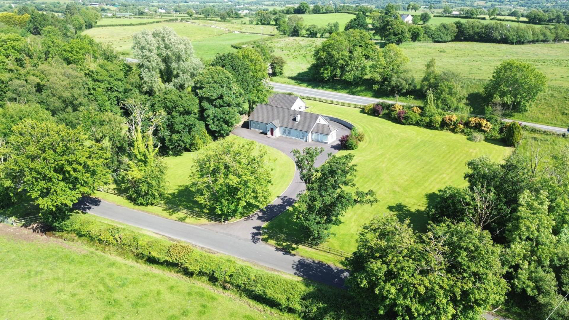1 Colebrooke Park Road 49 of 52