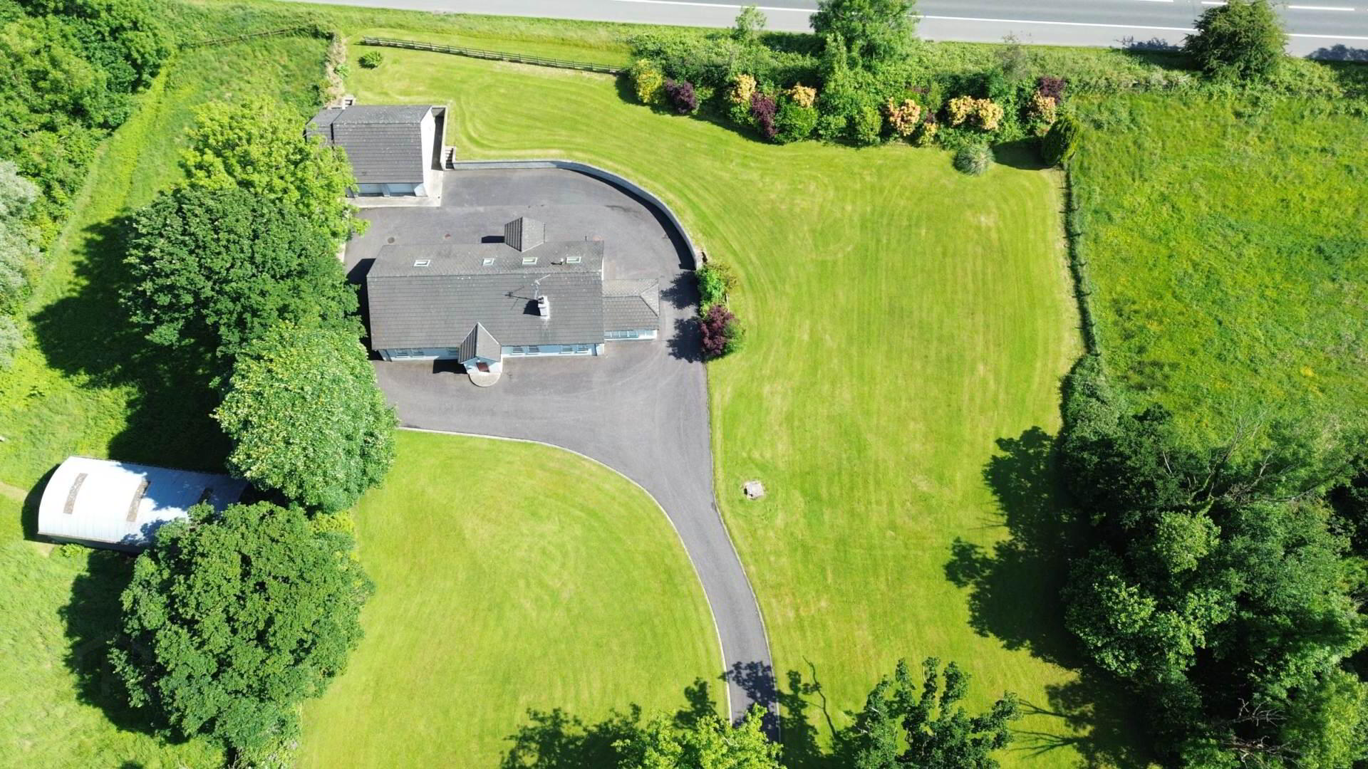 1 Colebrooke Park Road 51 of 52