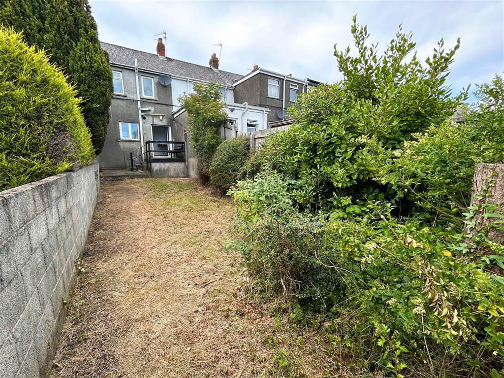 53 Beechwood Gardens 18 of 18