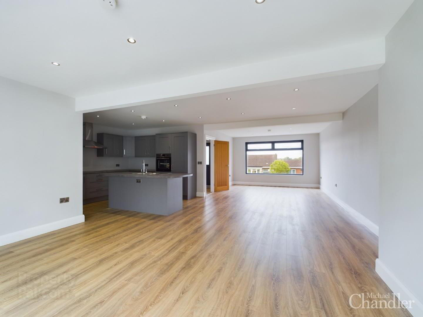 12 Glennor Crescent 5 of 17