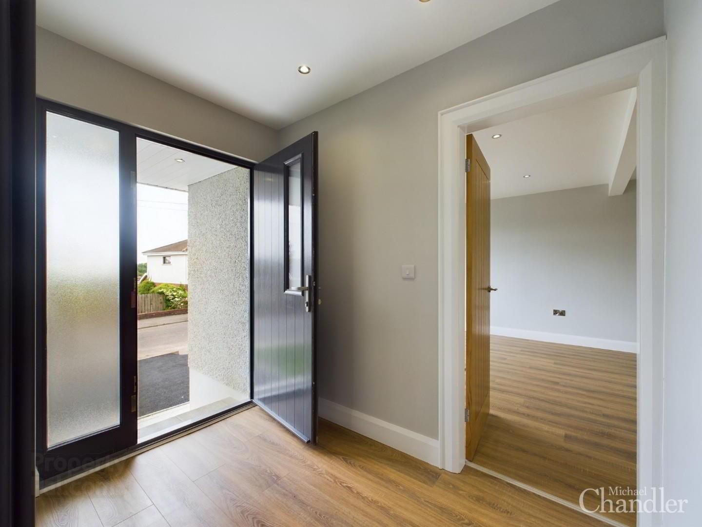12 Glennor Crescent 3 of 17