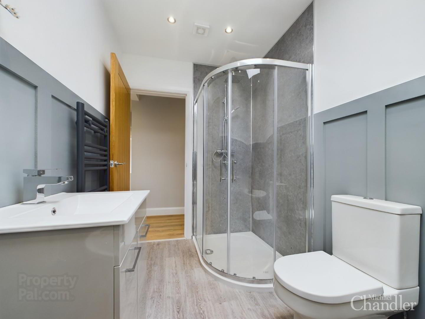 12 Glennor Crescent 15 of 17