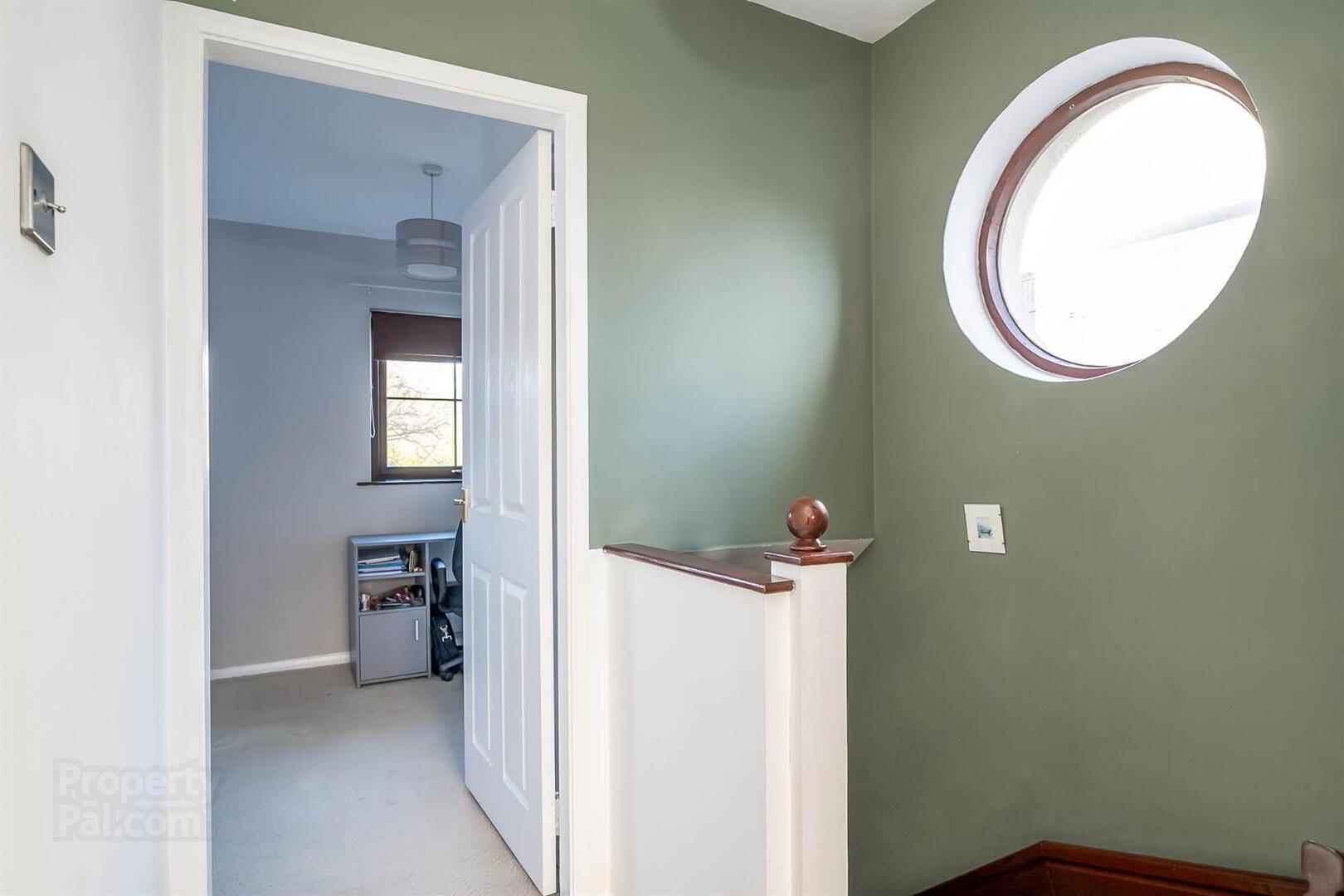 12 Abbey Court 8 of 19