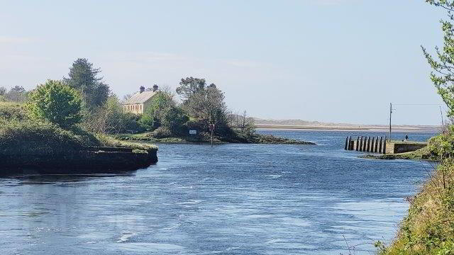 Inis Saimer Island" Mall Quay 3 of 25