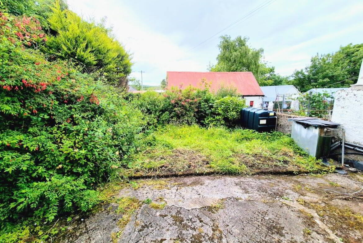 Old Derry Road 20 of 21