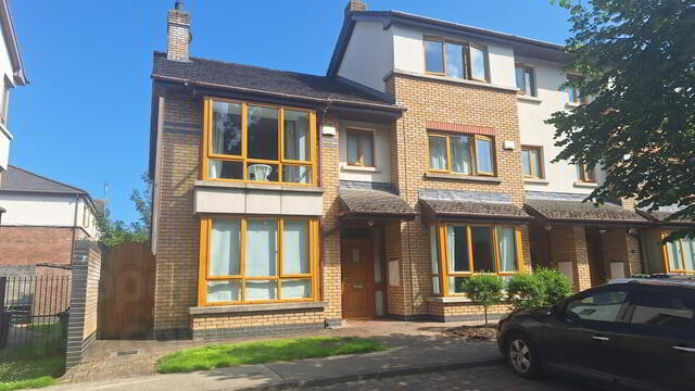 29 Park Heath 1 of 15