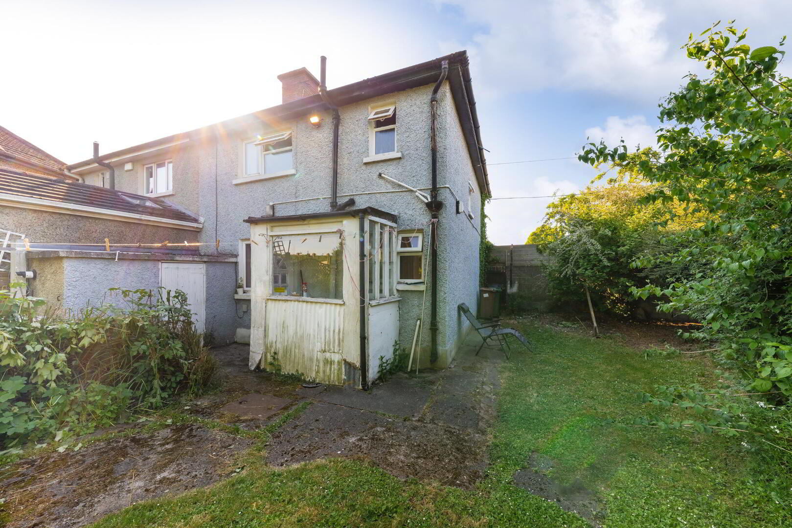 1 Grove Avenue 18 of 22