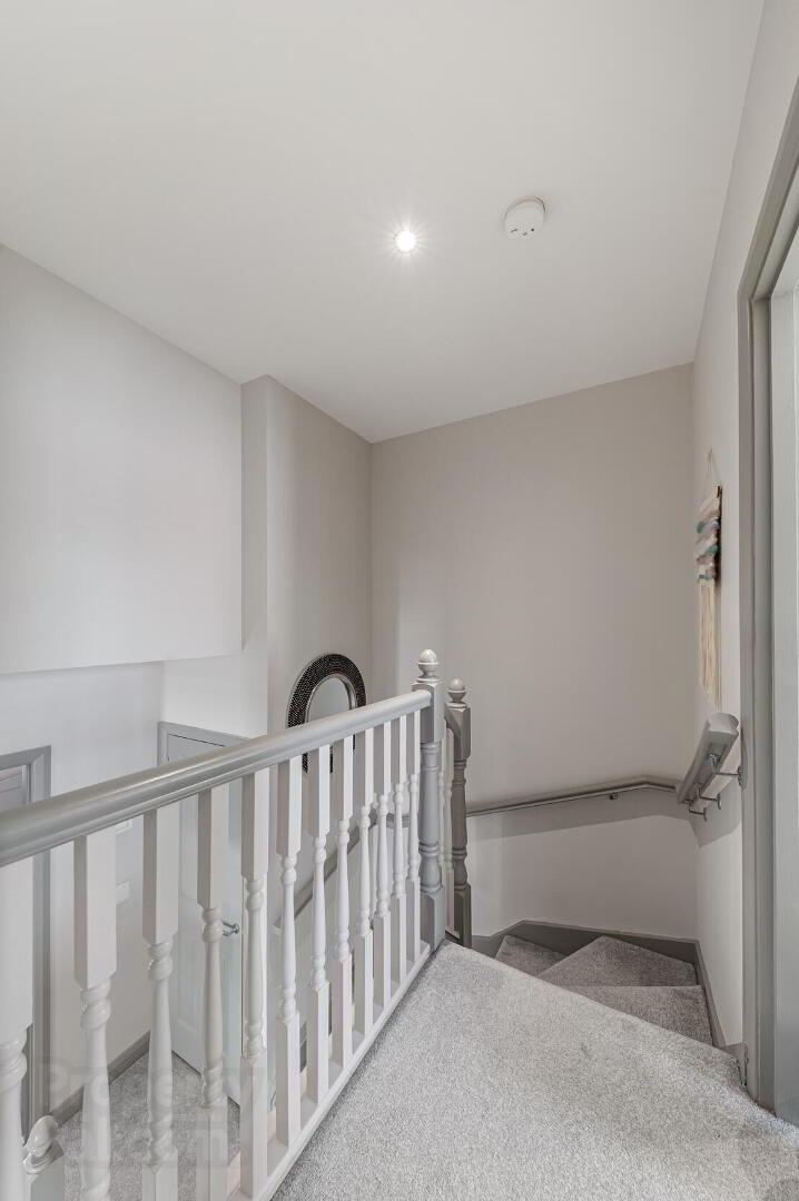 19 Prince Regent Park 17 of 32