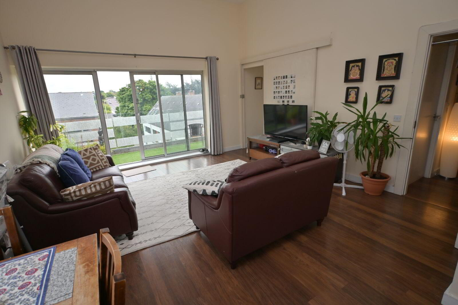 48 Elderwood Park 1 of 22