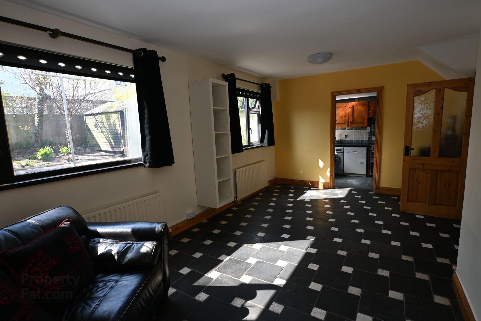 26 Calderwood Road 6 of 19