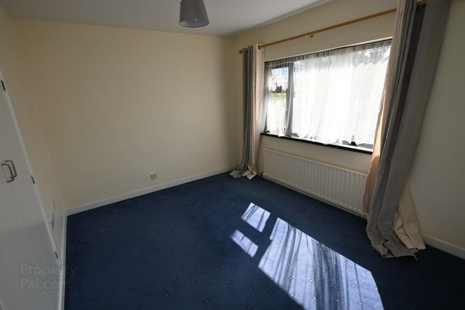 26 Calderwood Road 16 of 19
