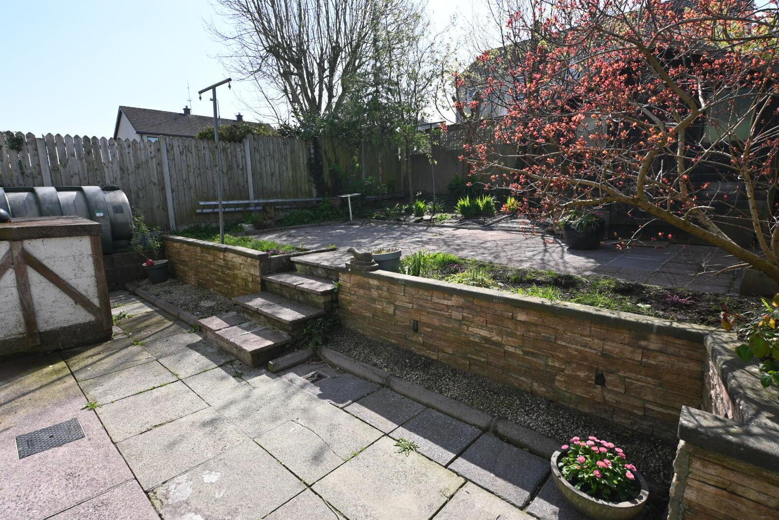 26 Calderwood Road 2 of 19