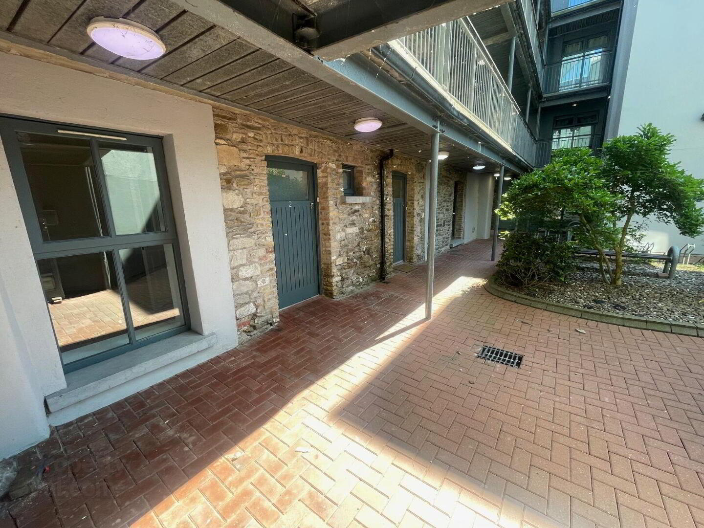 Apartment 2 Reeves Hall 1 of 14