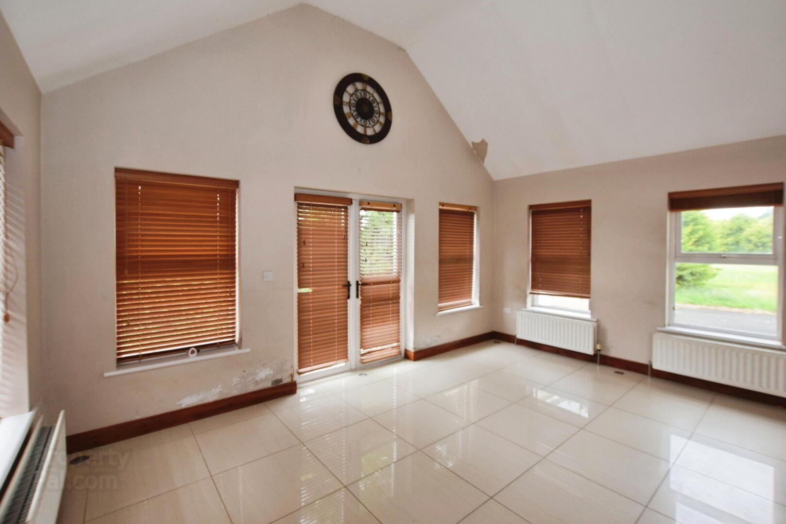 80a Moneygran Road 5 of 28