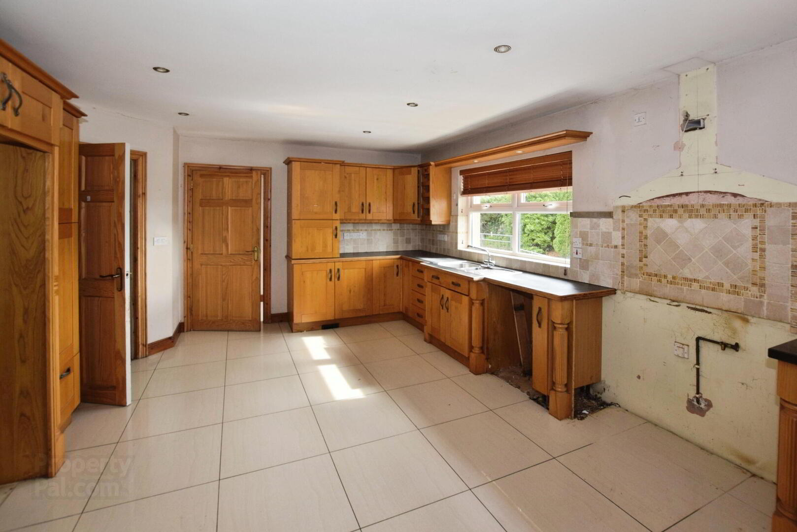 80a Moneygran Road 3 of 28