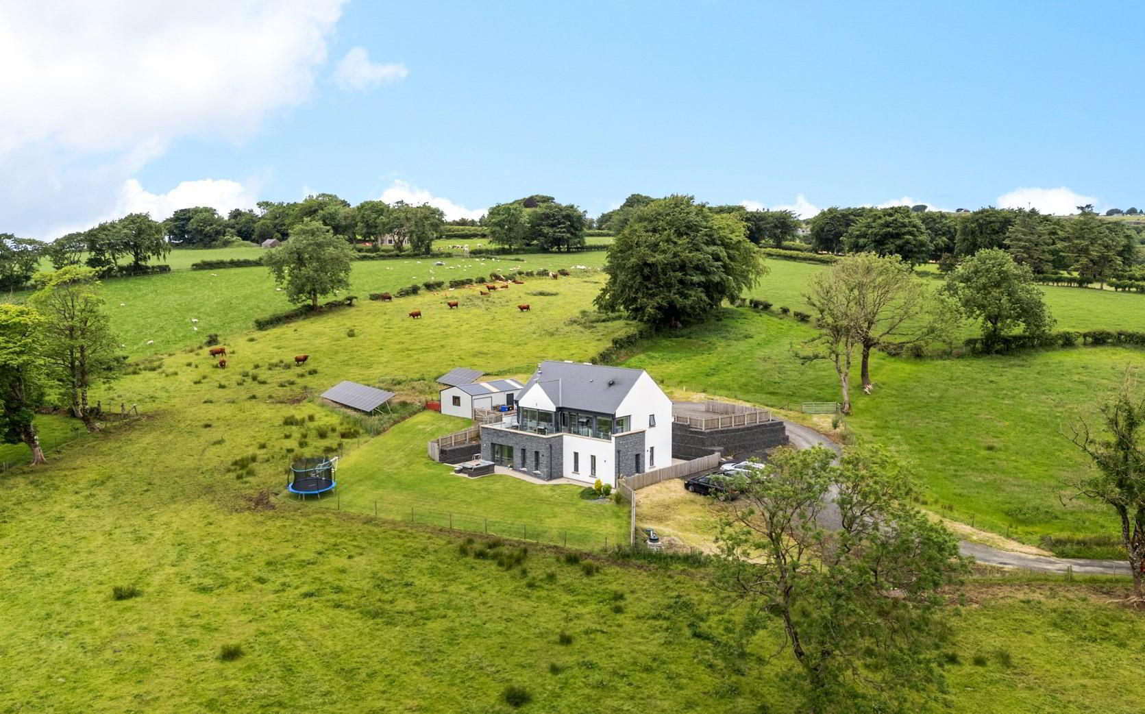property description image