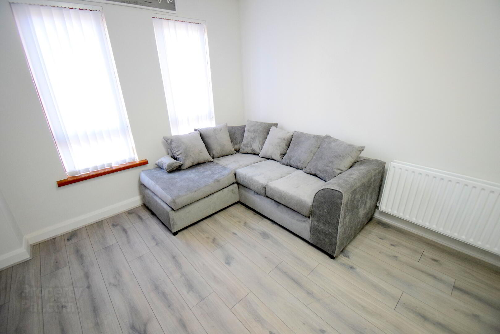 Unit 5a, Heath Lodge Square 9 of 17