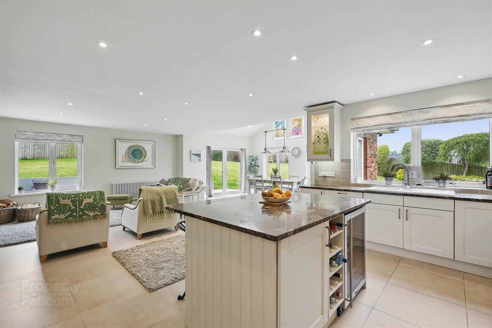 14 Manor Hill 14 of 48