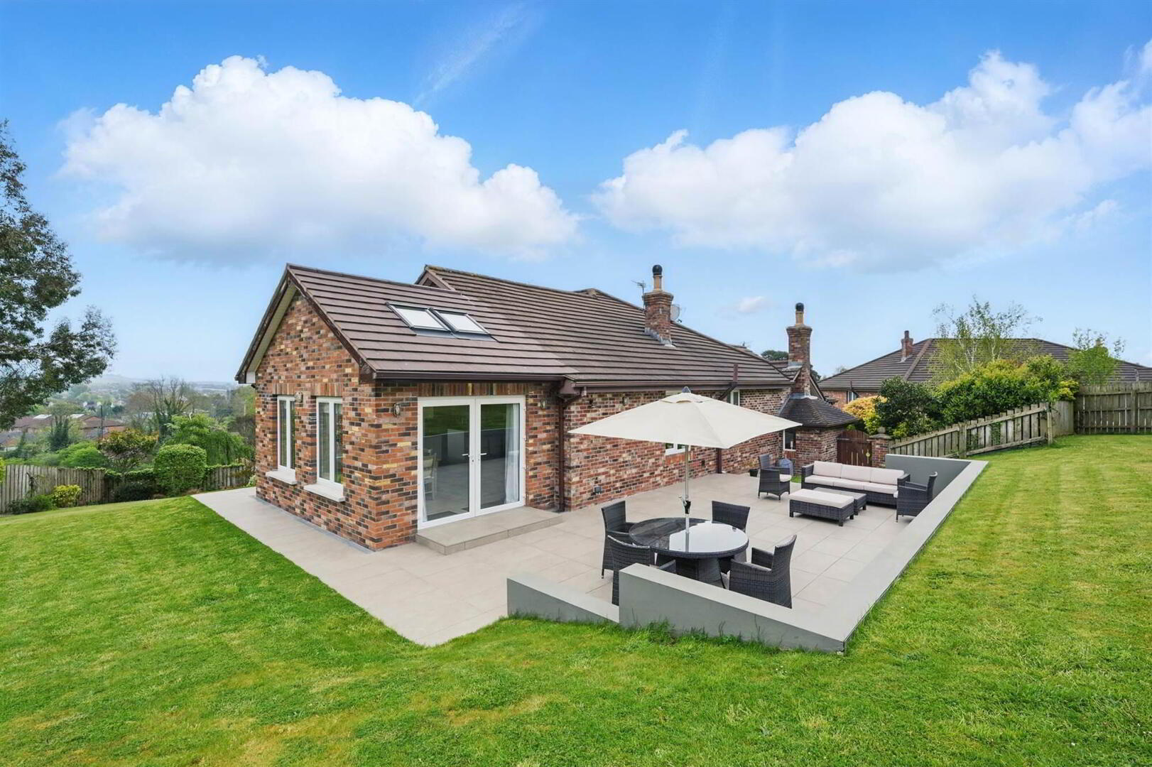 14 Manor Hill 38 of 48