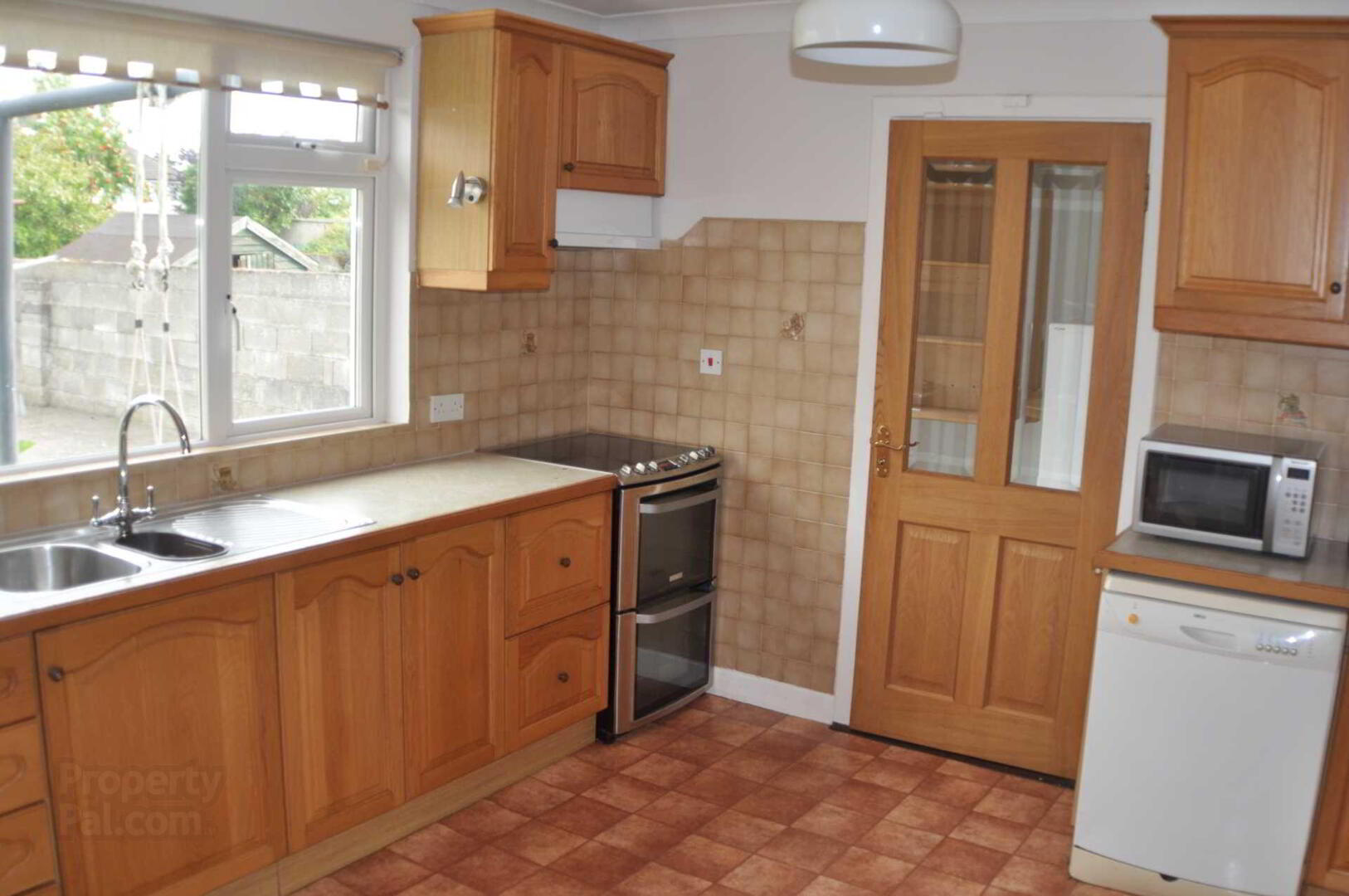 property description image