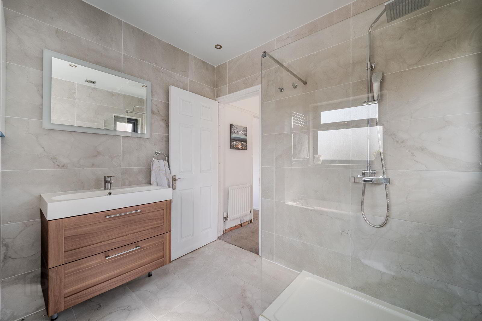 21 Crawfordsburn Road 22 of 25