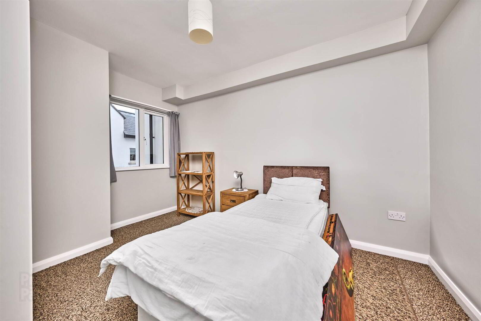 Apartment 4 Whiterocks 28 - 32 Mark Street 14 of 26