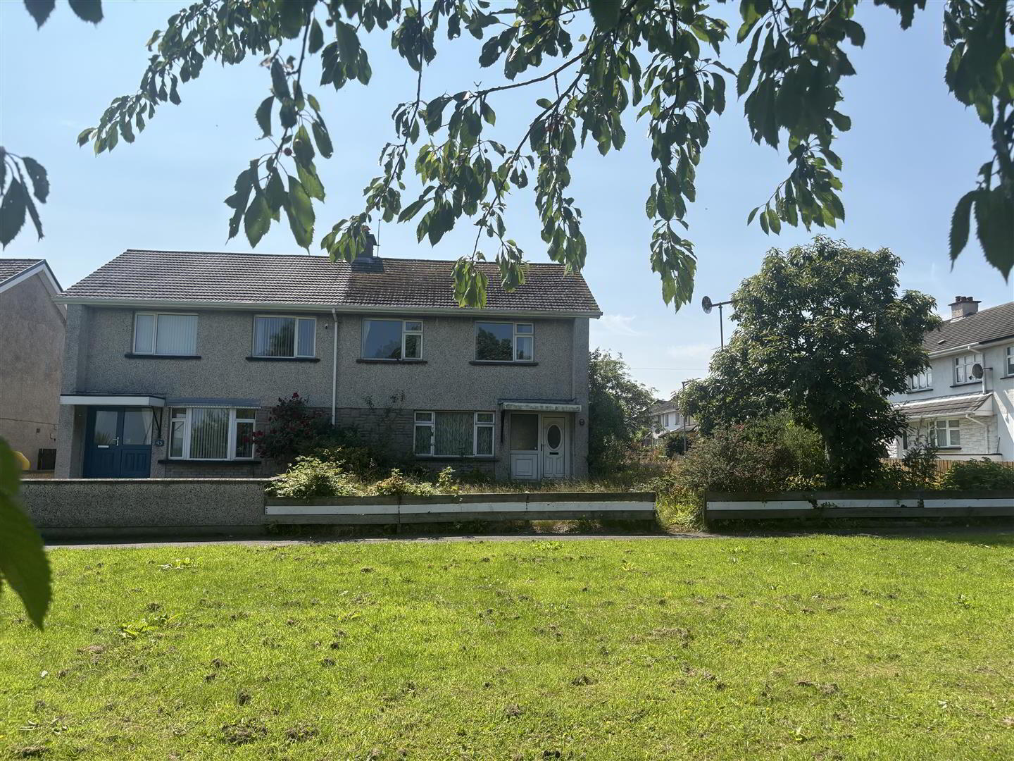 44 Kings Lane 6 of 7