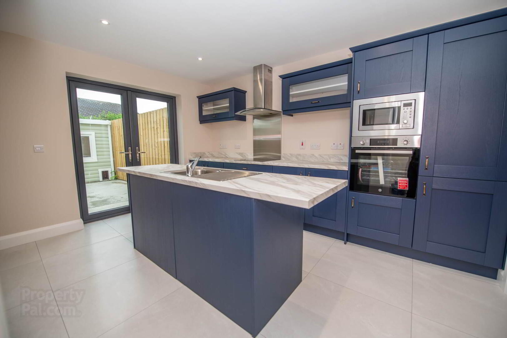 8 Drumcarbit Mews 8 of 38