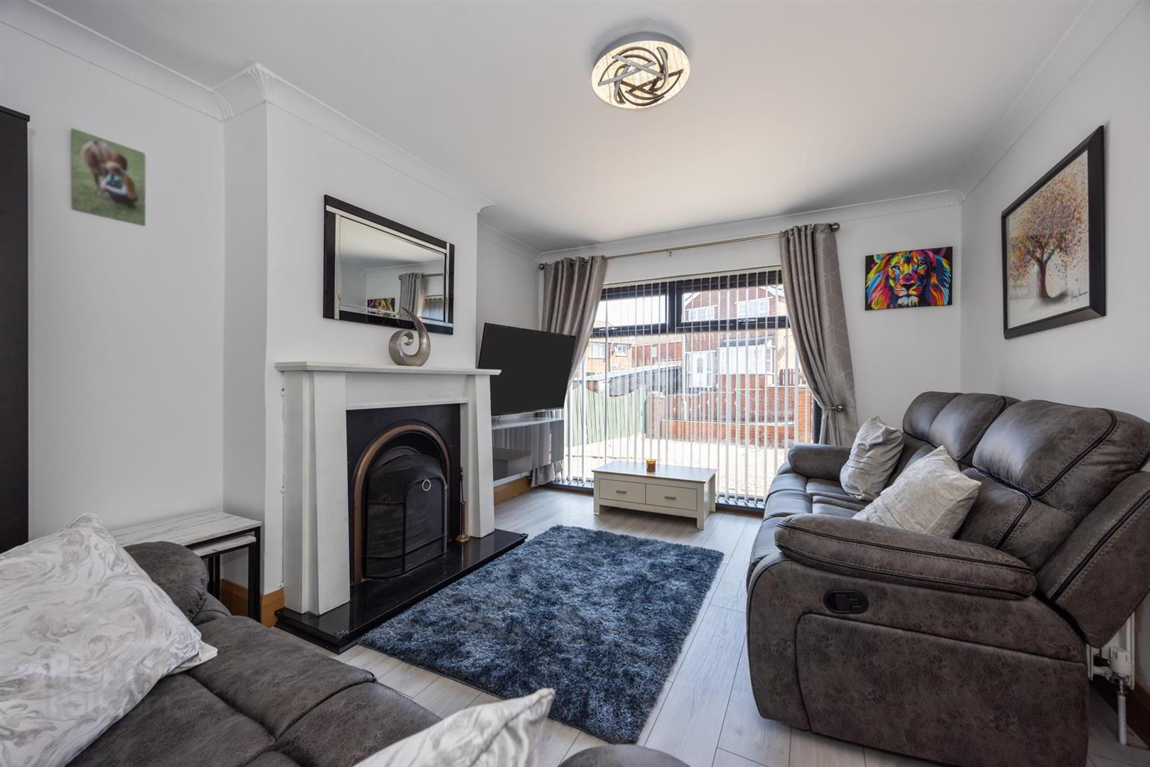 5 Burnthill Gardens 4 of 22