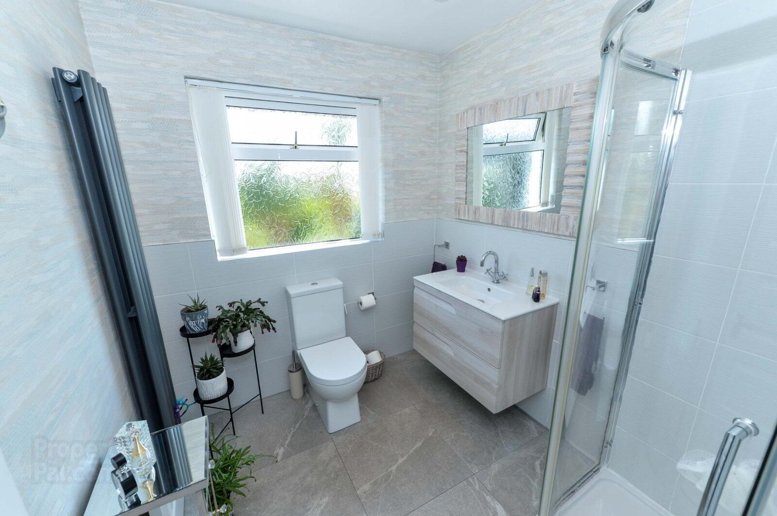 14 Belvedere Road 8 of 21