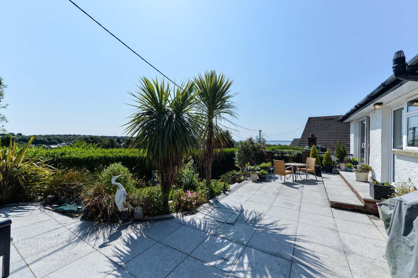 14 Belvedere Road 12 of 21