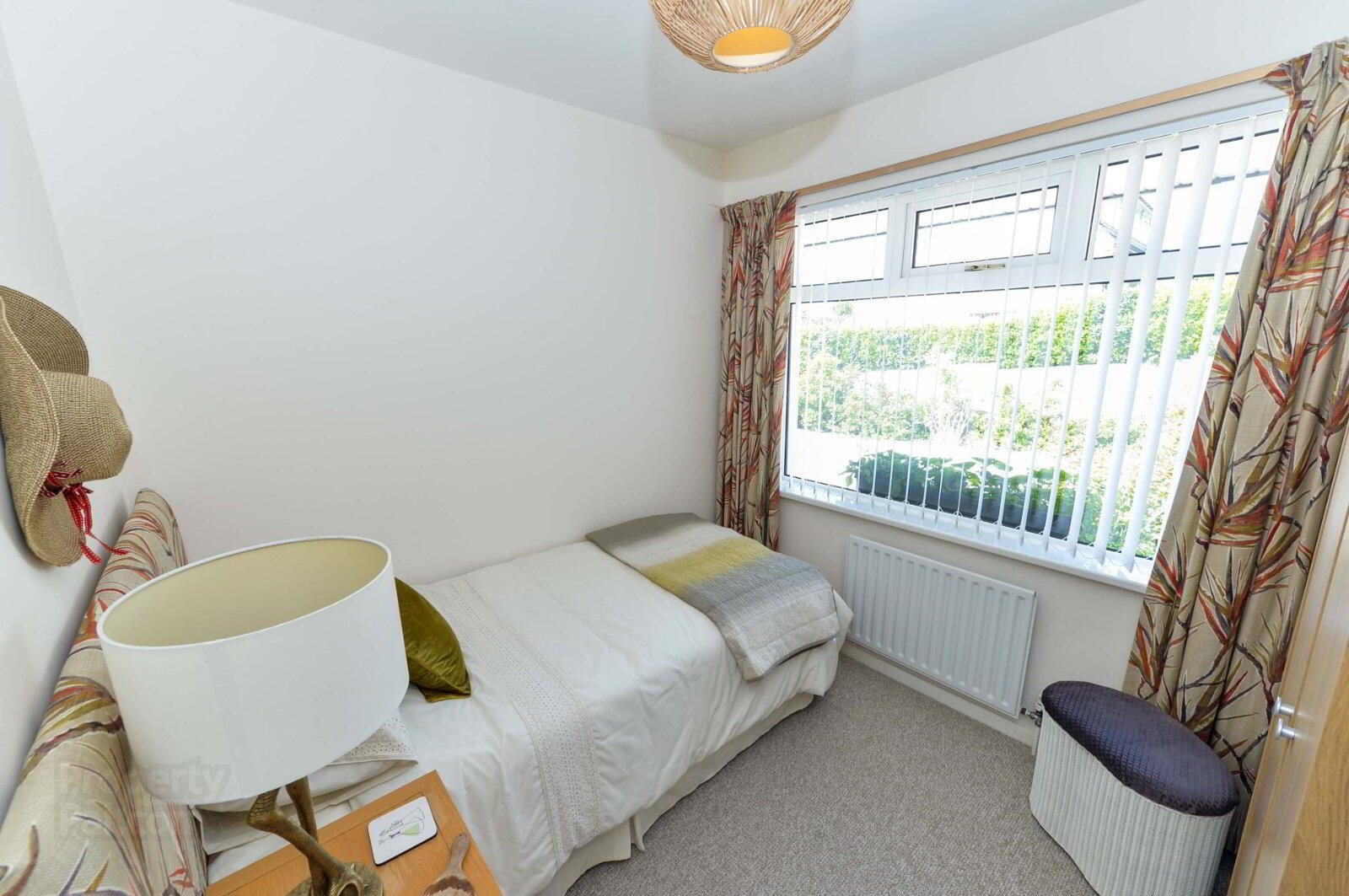 14 Belvedere Road 9 of 21
