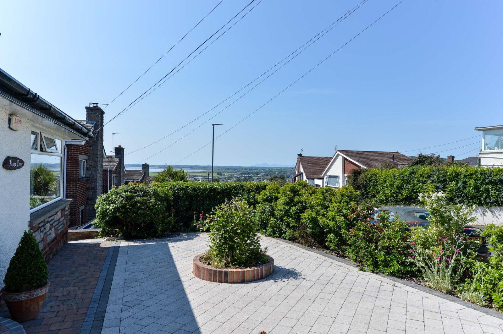 14 Belvedere Road 10 of 21