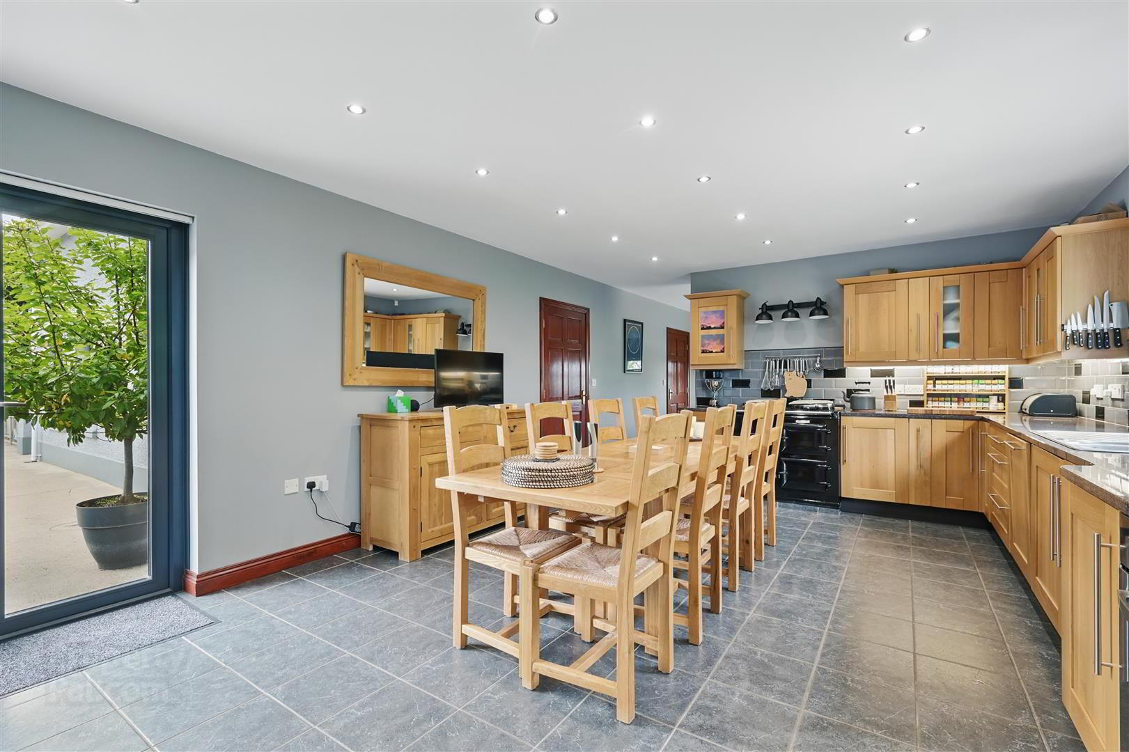 Edenvale View, 76 Chapeltown Road 12 of 35