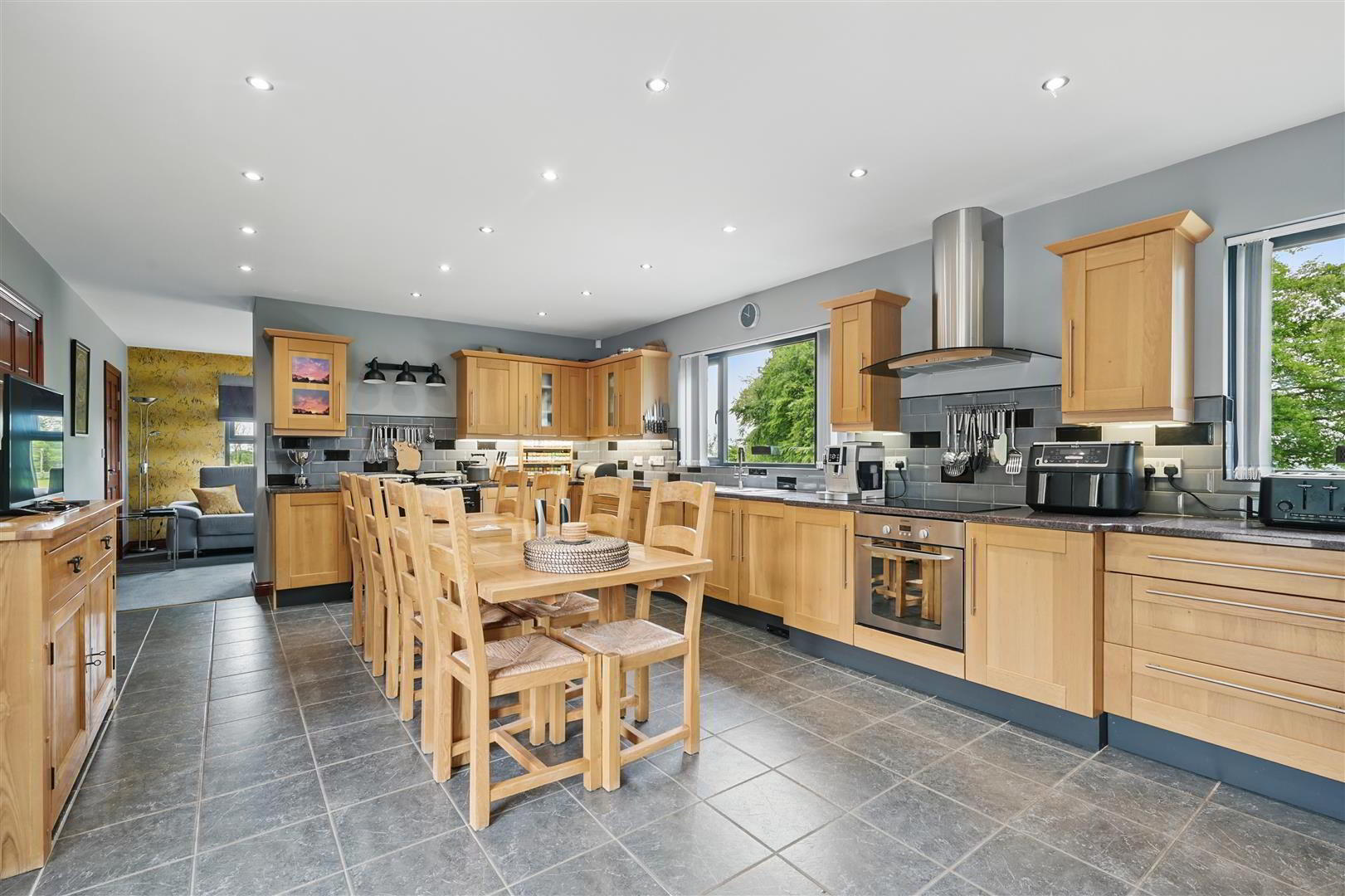Edenvale View, 76 Chapeltown Road 11 of 35