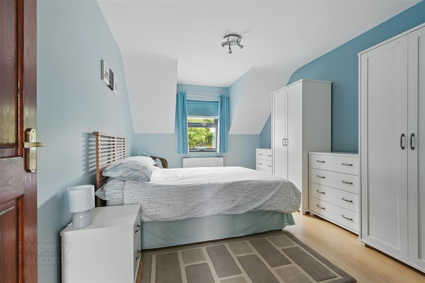 Edenvale View, 76 Chapeltown Road 21 of 35