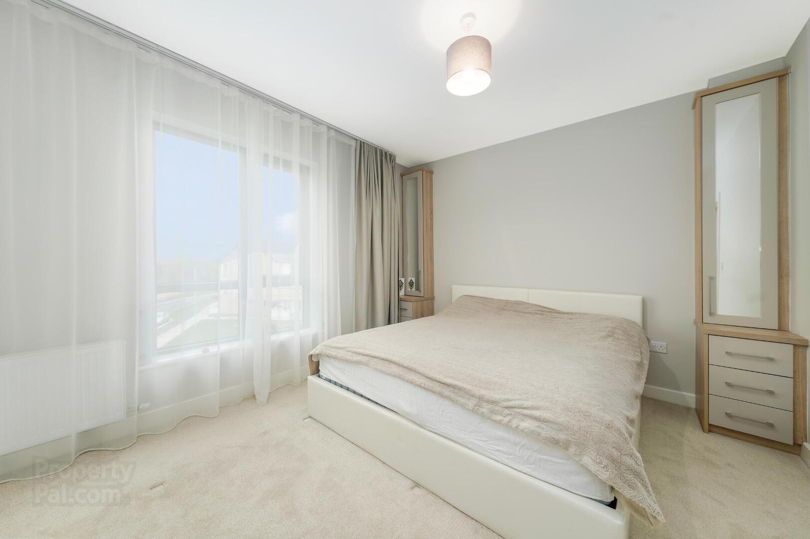 15 Newtown Walk 19 of 33