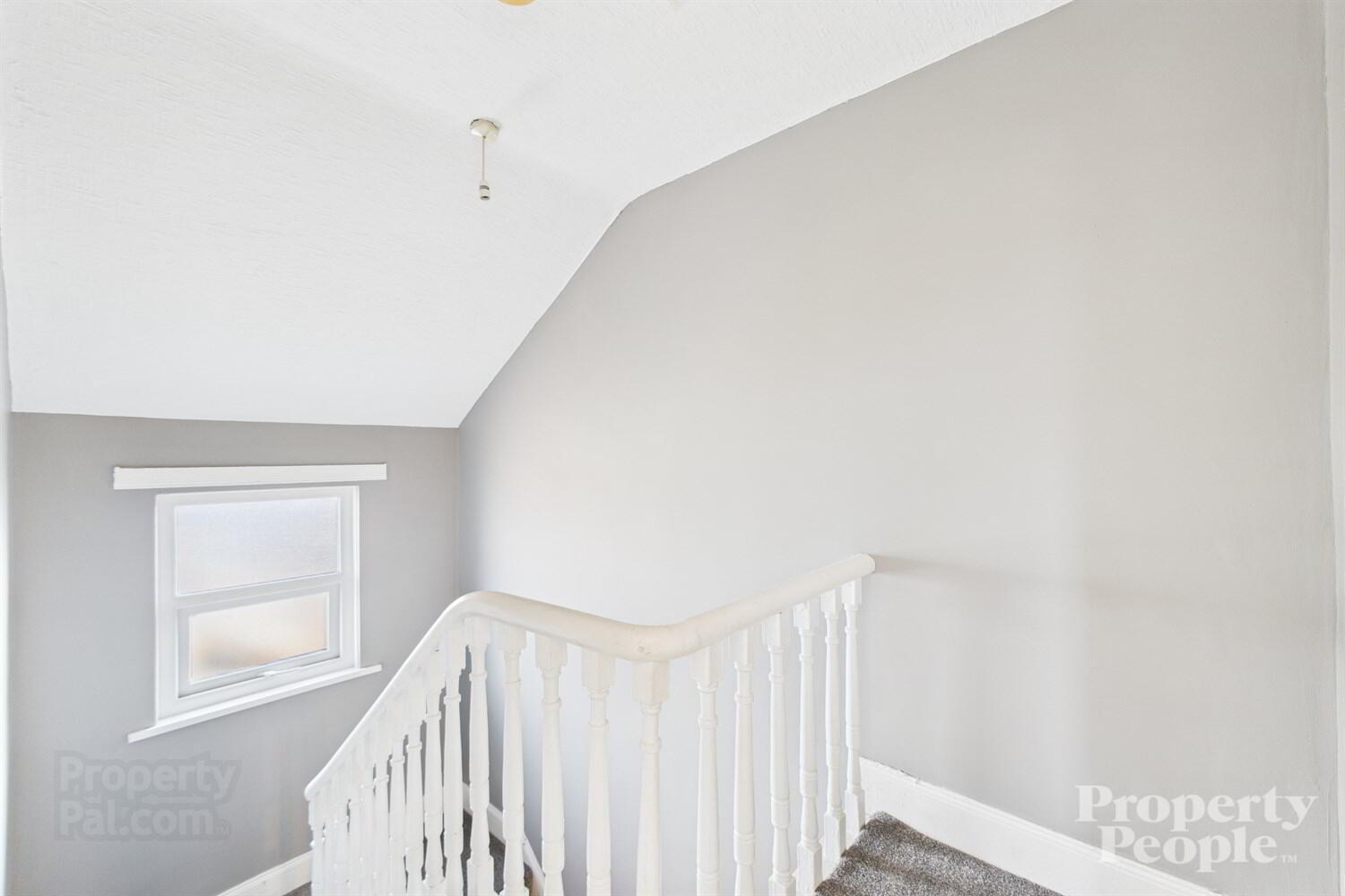 16 Clifton Drive 24 of 31