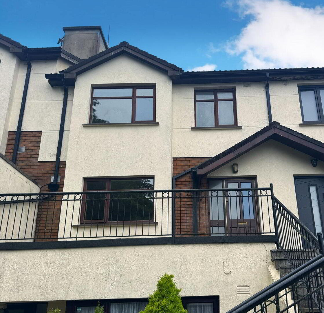 4 Ivy Mews 1 of 17