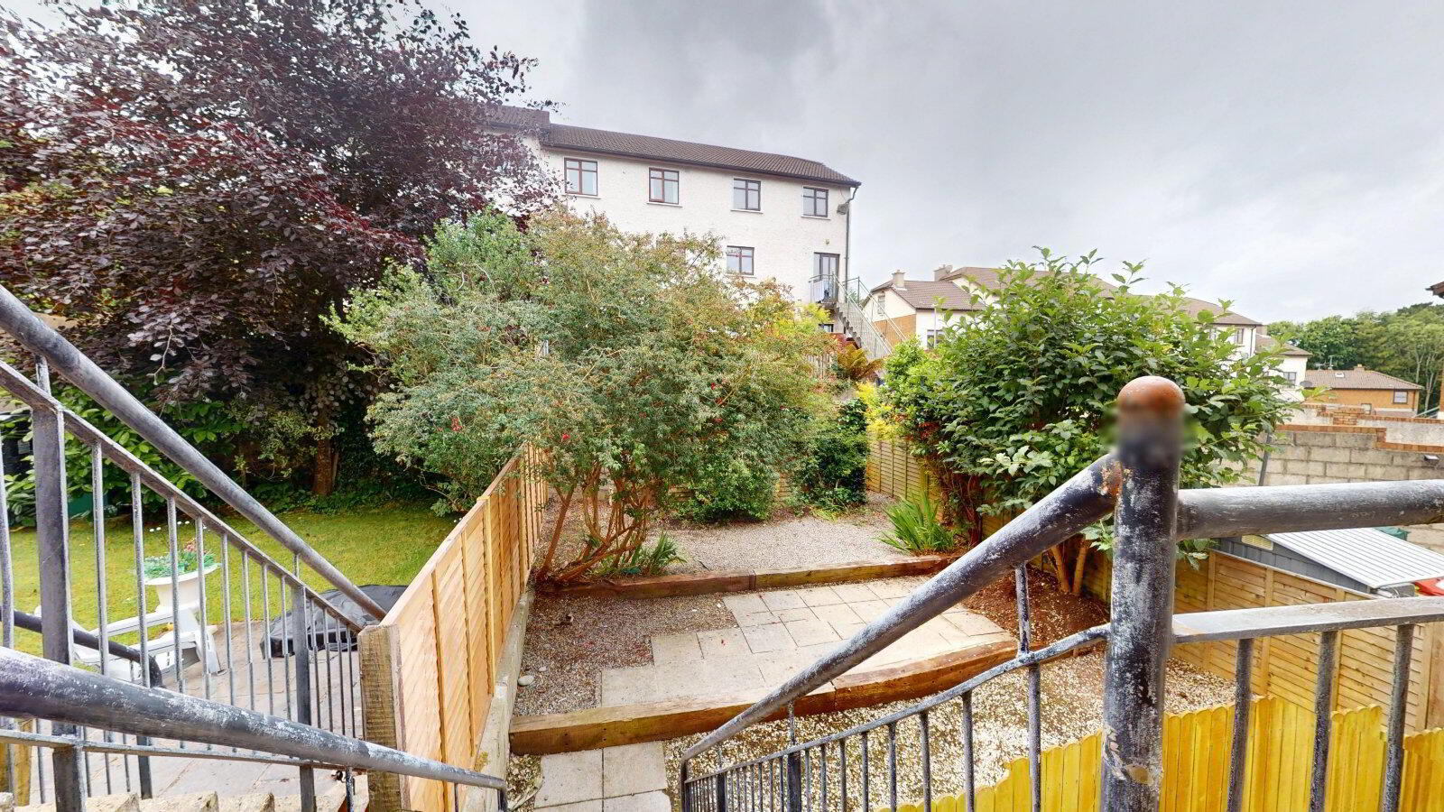 4 Ivy Mews 16 of 17