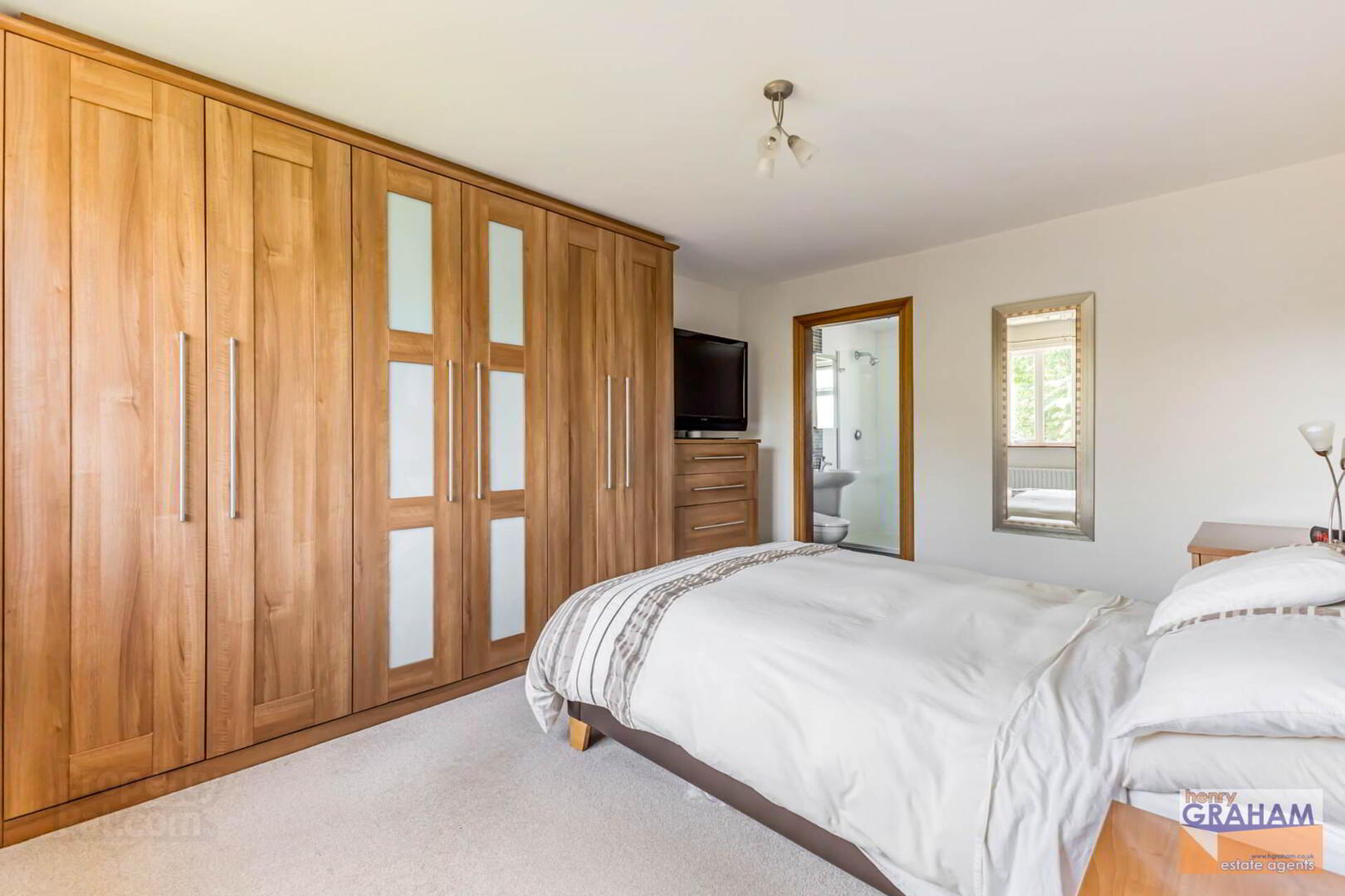 24 Laurel Grove 27 of 37