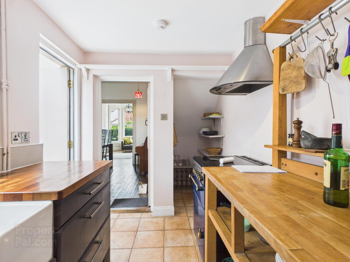 47 Haypark Avenue 14 of 27