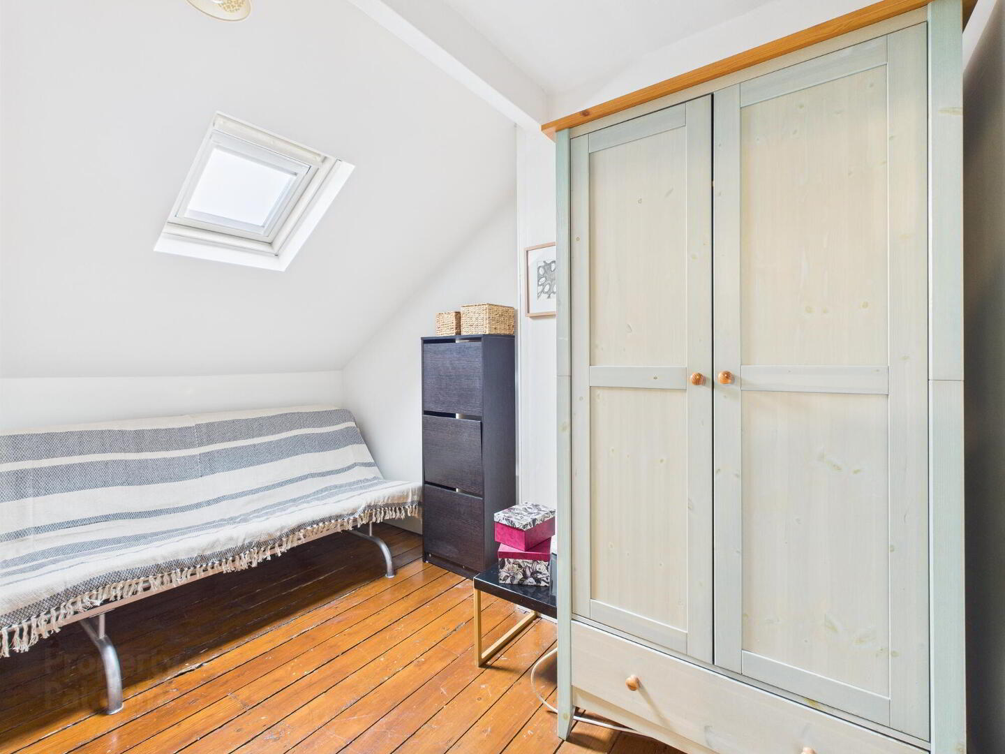 47 Haypark Avenue 24 of 27